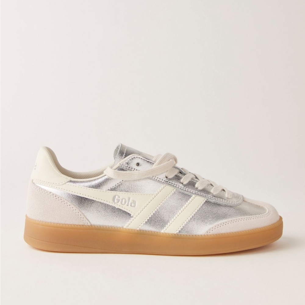 NWT Gola viper metallic sneaker